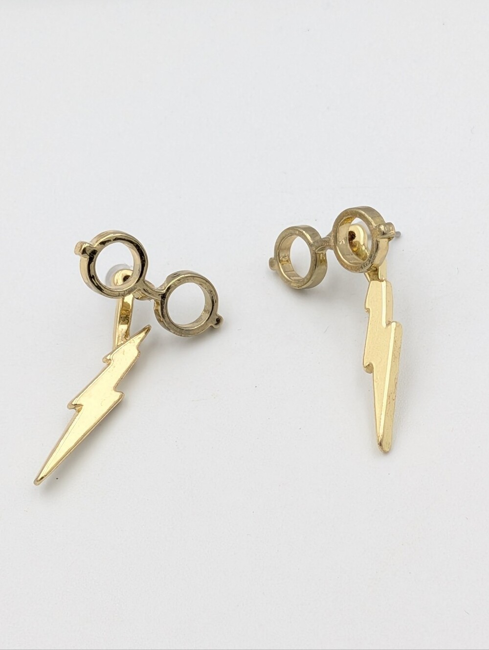 5/25$   Hot Topic Harry Potter Glasses Lightning Bolt Front/Back Stud Earrings